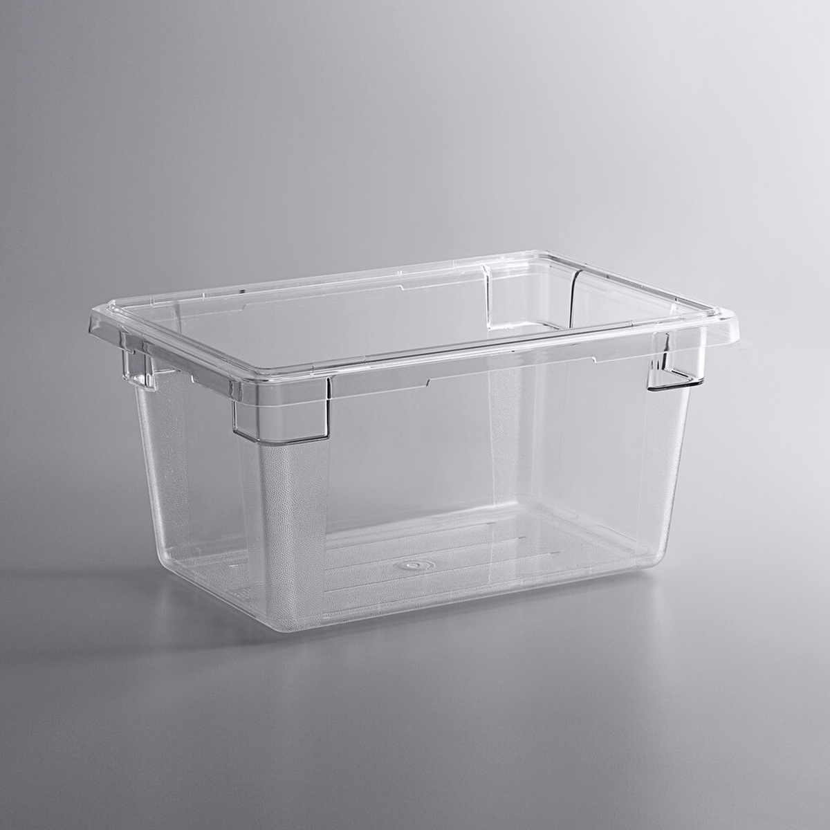 Cambro 12189CW135 clear polycarbonate food storage box with lid on neutral background