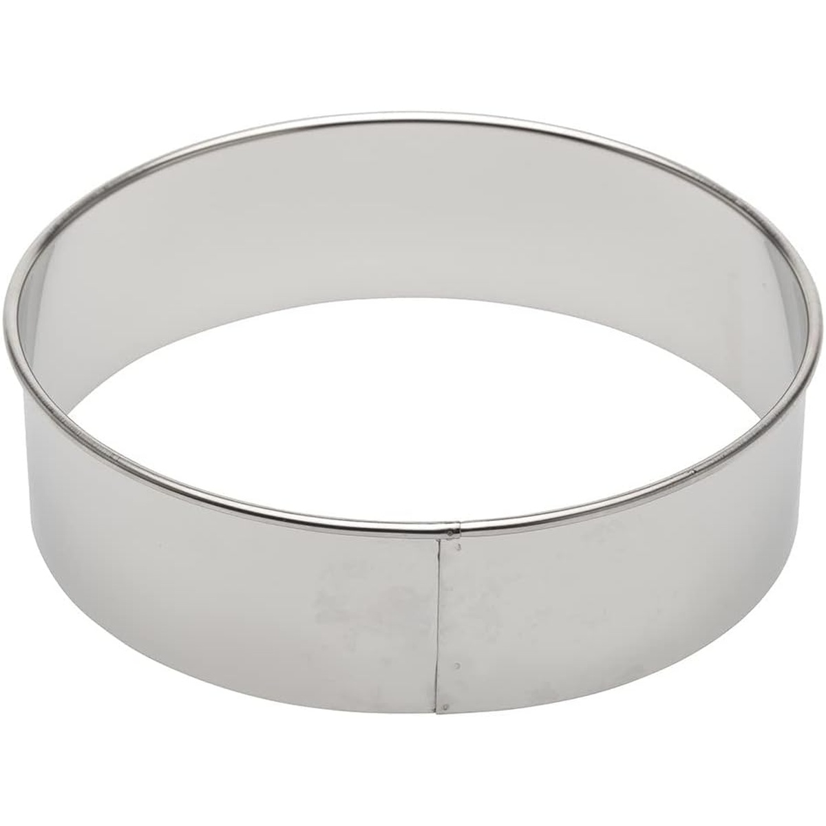 Round stainless steel disc cookie cutter with plain edge and polished finish