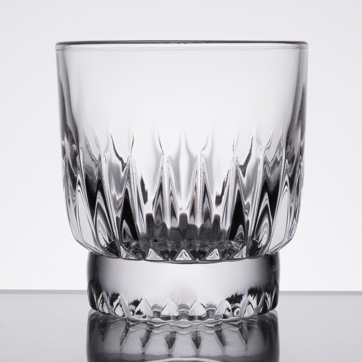 Libbey Winchester 5.5 oz rocks glass with textured peaked-ridge base and thick sham, viewed from the front against a white background