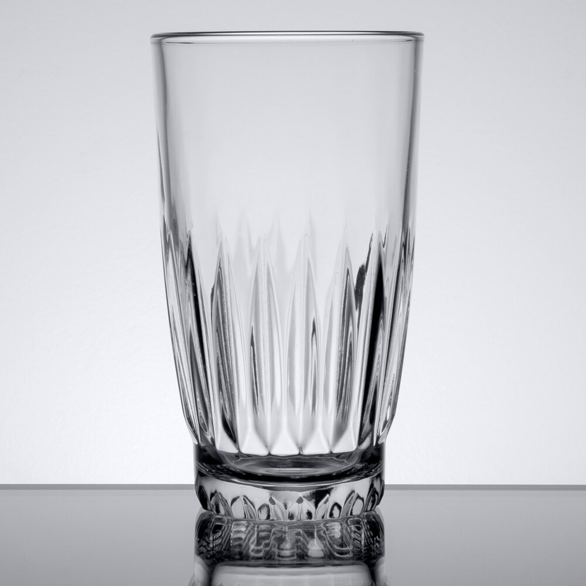 Libbey Winchester 12 oz. clear beverage glass with peaked ridge base detail