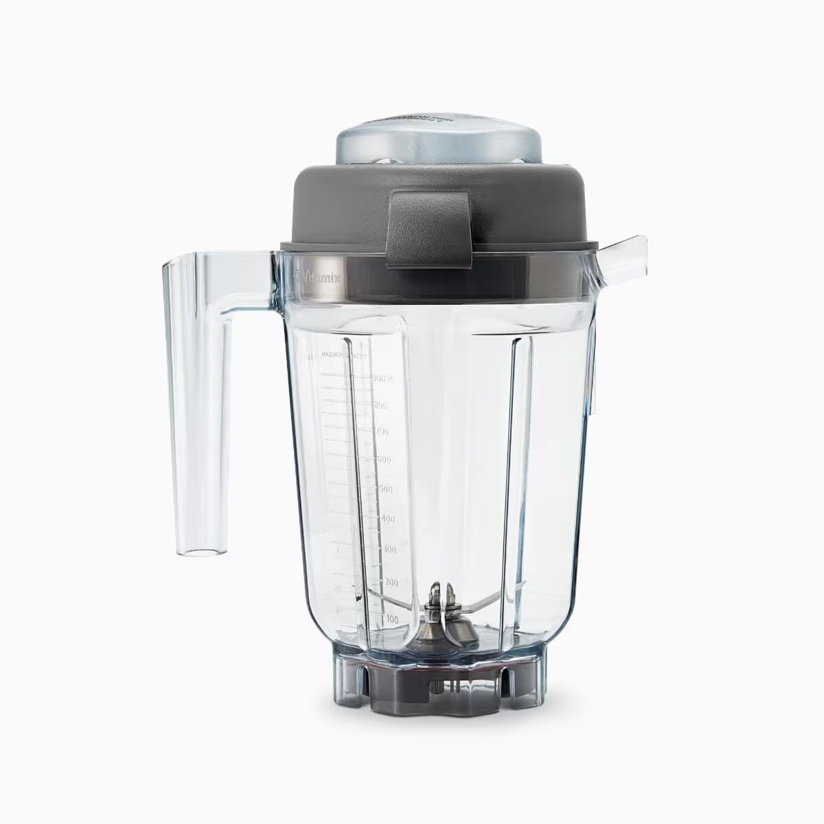 Vitamix 15652 clear 32 oz blender container with lid and handle