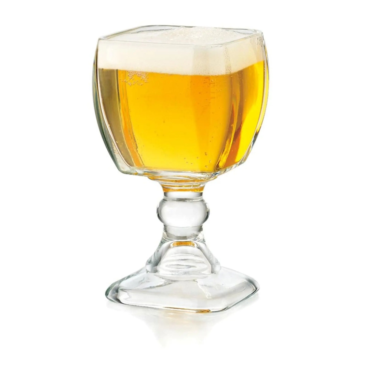 Libbey Suprema Schooner filled with a golden lager beer topped with a foamy head