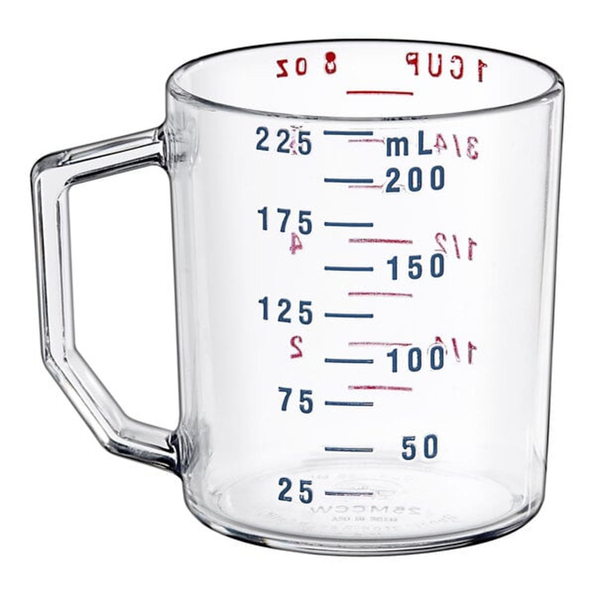 Cambro 25MCCW135 clear measuring cup showing full-height metric and imperial graduations on white background