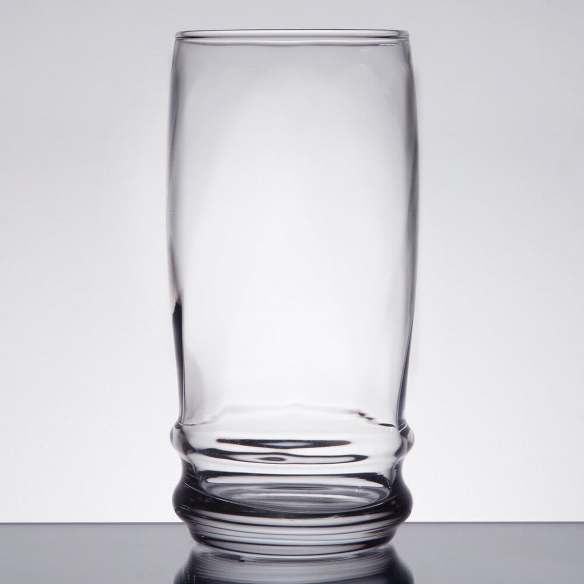 Libbey 29911HT Cascade 22 oz. cooler glass showing double ring base and clear body