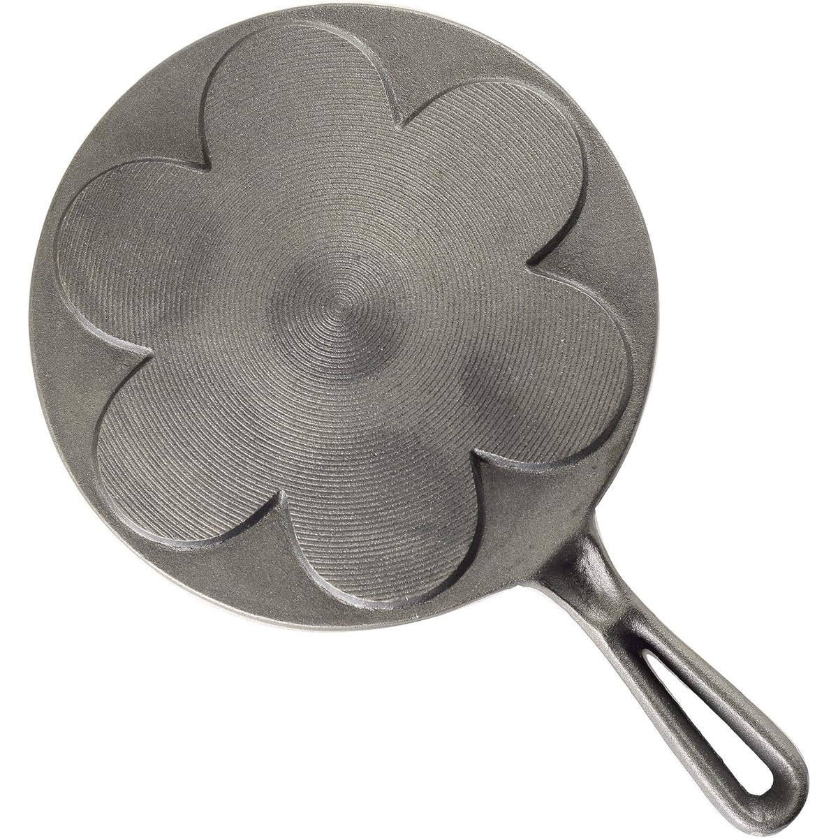 Norpro cast iron plett pan bottom view showing machined flat base surface