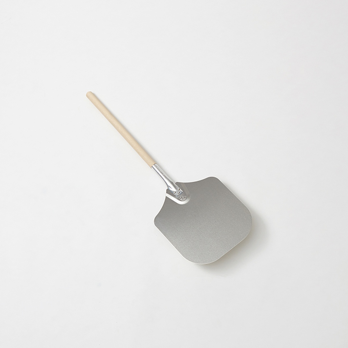 American Metalcraft 3512 aluminum pizza peel with rectangular blade and wooden handle on white background