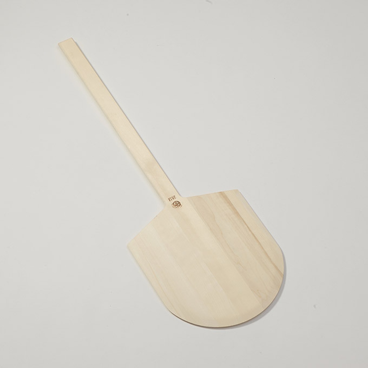American Metalcraft 3612 wooden pizza peel with long handle and rectangular poplar wood blade