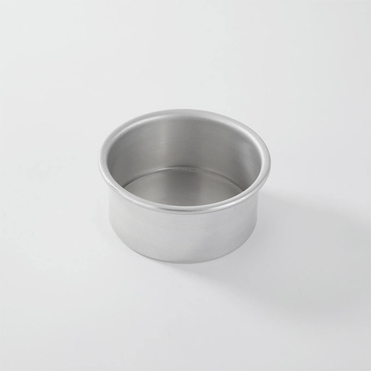 American Metalcraft 3806 6-inch round aluminum cake pan with straight sides and rolled rim, silver finish