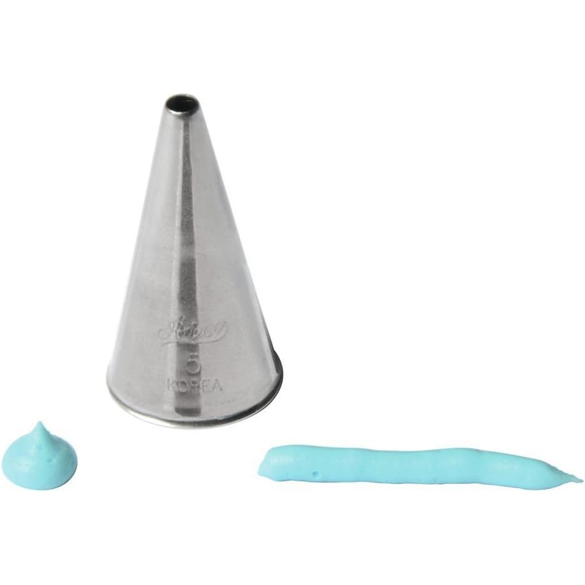 Ateco #5 piping tip alongside two frosting samples demonstrating a round dollop and a smooth line of piped buttercream