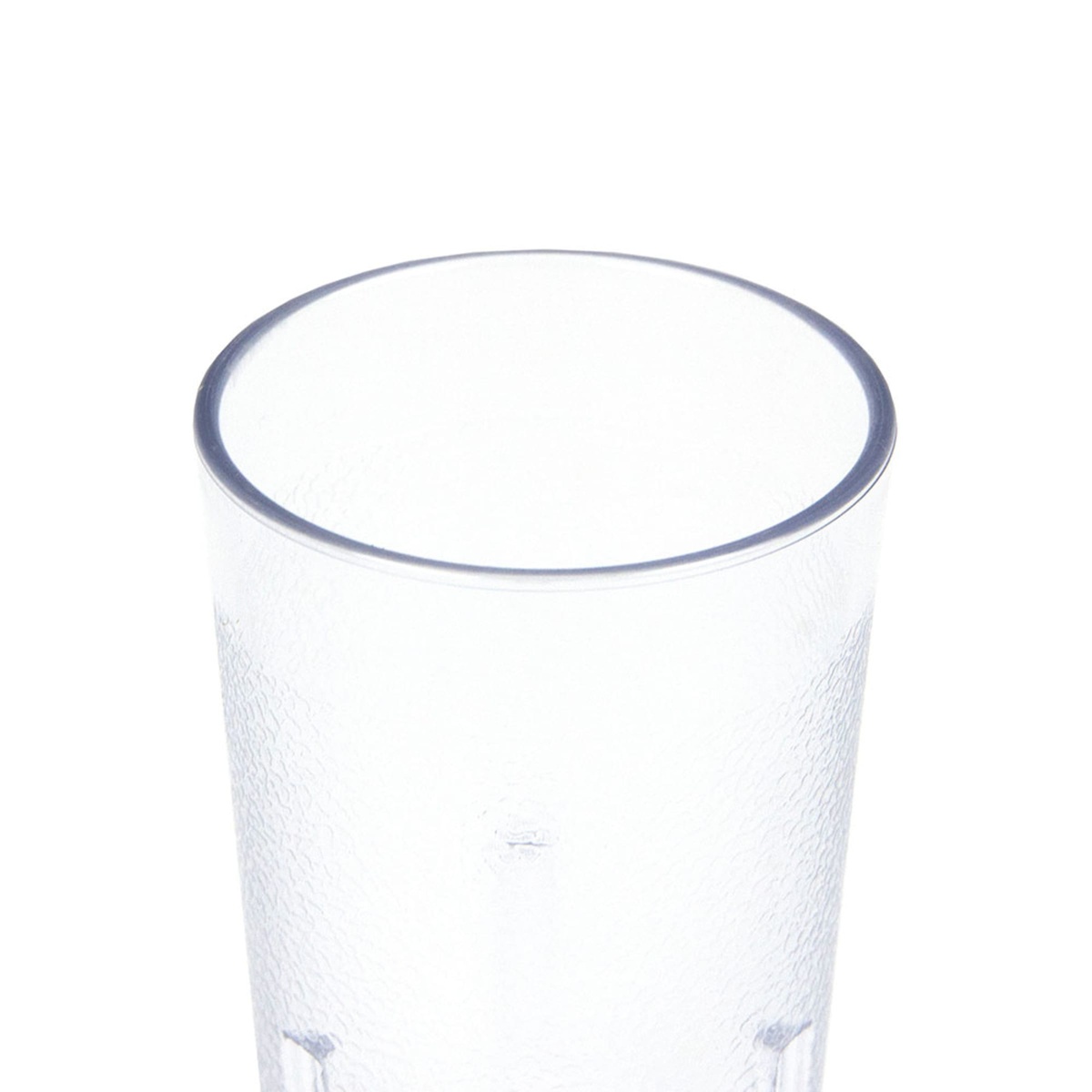 Close-up of Cambro 500P2152 tumbler rim showing Sani-Rim sanitary lip detail