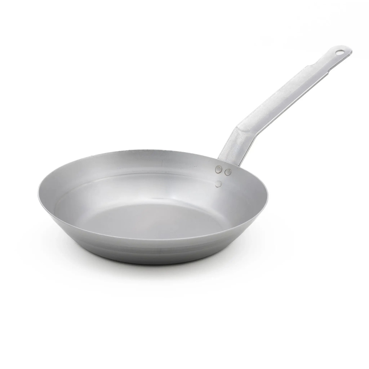 Vollrath 58900 8.5-inch French style carbon steel fry pan with welded metal handle and flat bottom