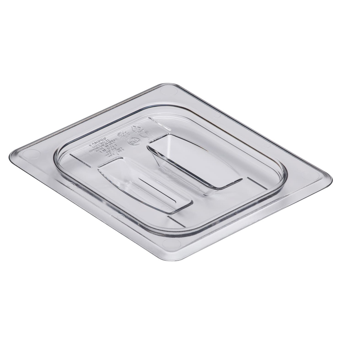 Cambro 60CWCH135 clear polycarbonate 1/6 size food pan cover with deep molded handle, angled view on white background