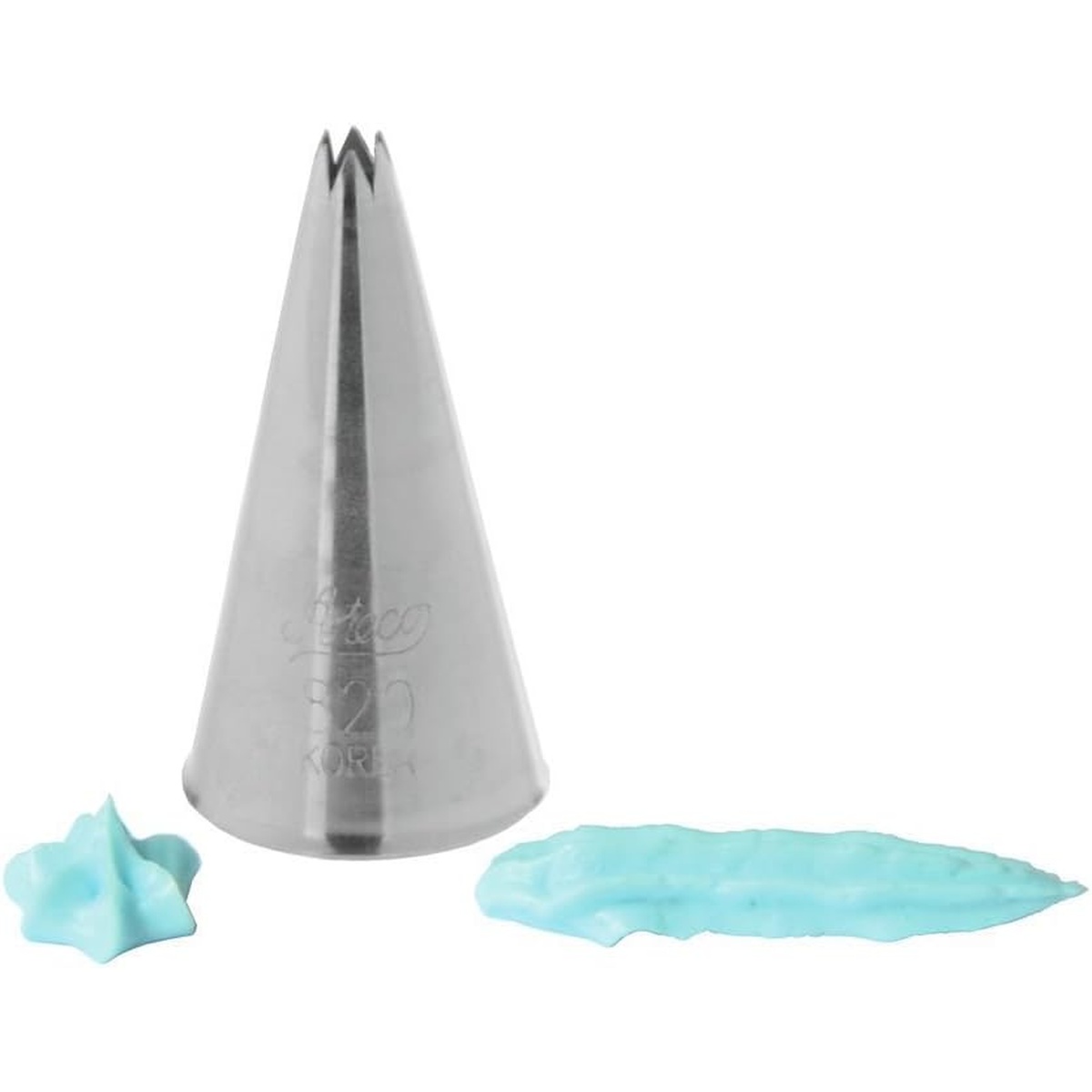 Ateco 820 open star pastry tip alongside sample star rosette and shell border piped in light blue icing