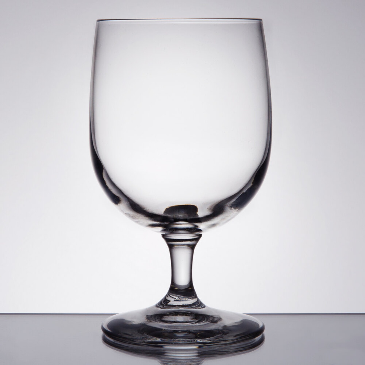 Libbey 8556SR Bristol Valley 12 oz. clear glass goblet with short stem and wide round bowl