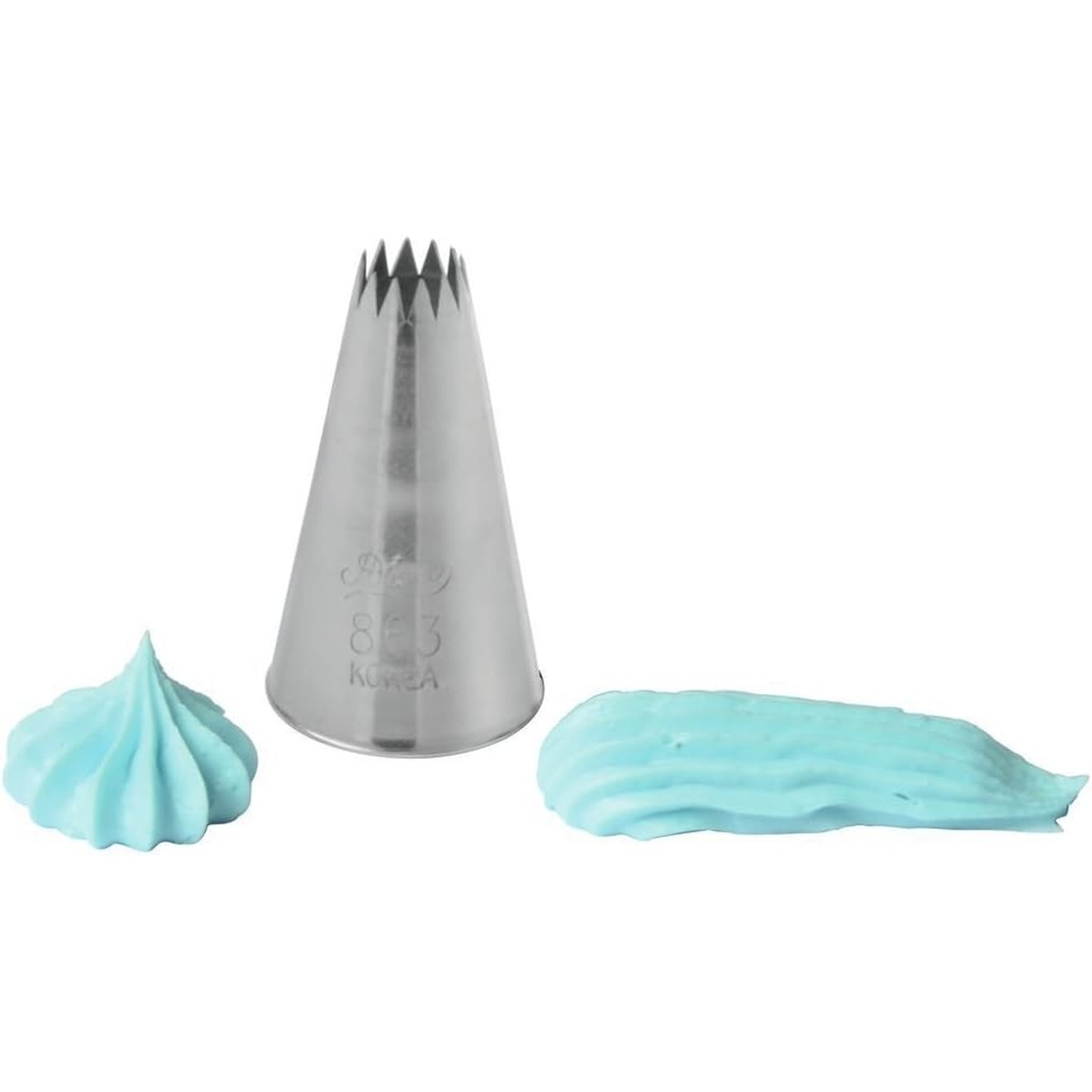 Ateco 863 pastry tip displayed alongside sample icing decorations including a star rosette and a scalloped shell border