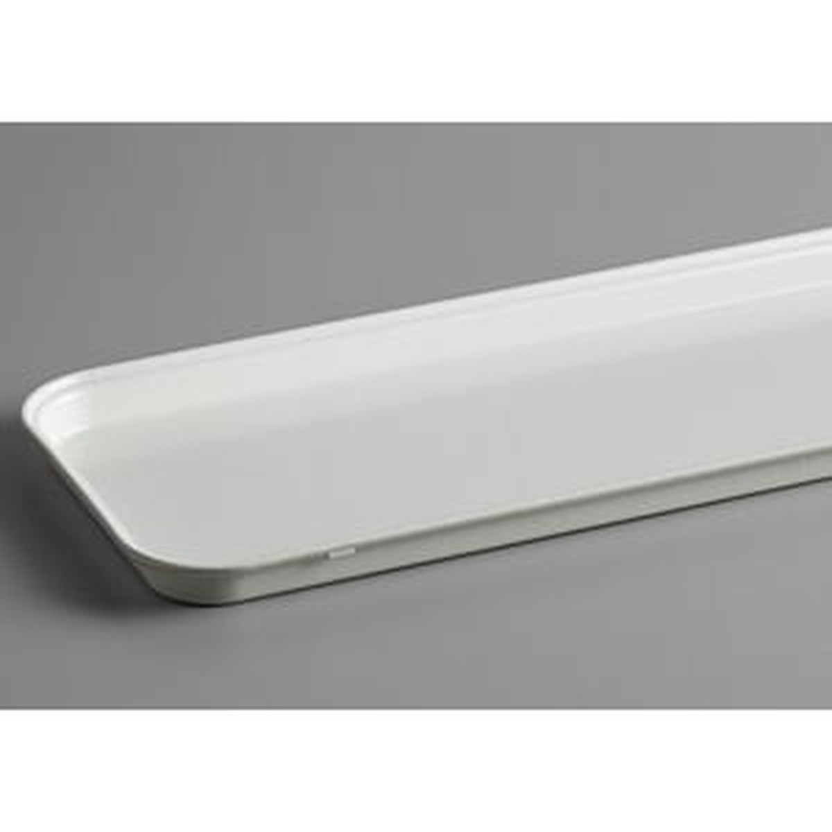 Side profile view of Cambro white fiberglass market tray showing low 1-inch rim height