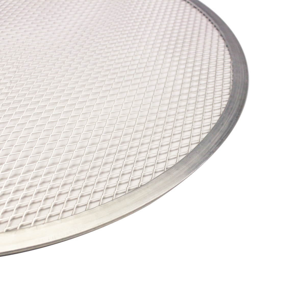 Close-up angled view of Thunder Group ALPZ09 aluminum pizza screen showing mesh texture and seamless rim edge