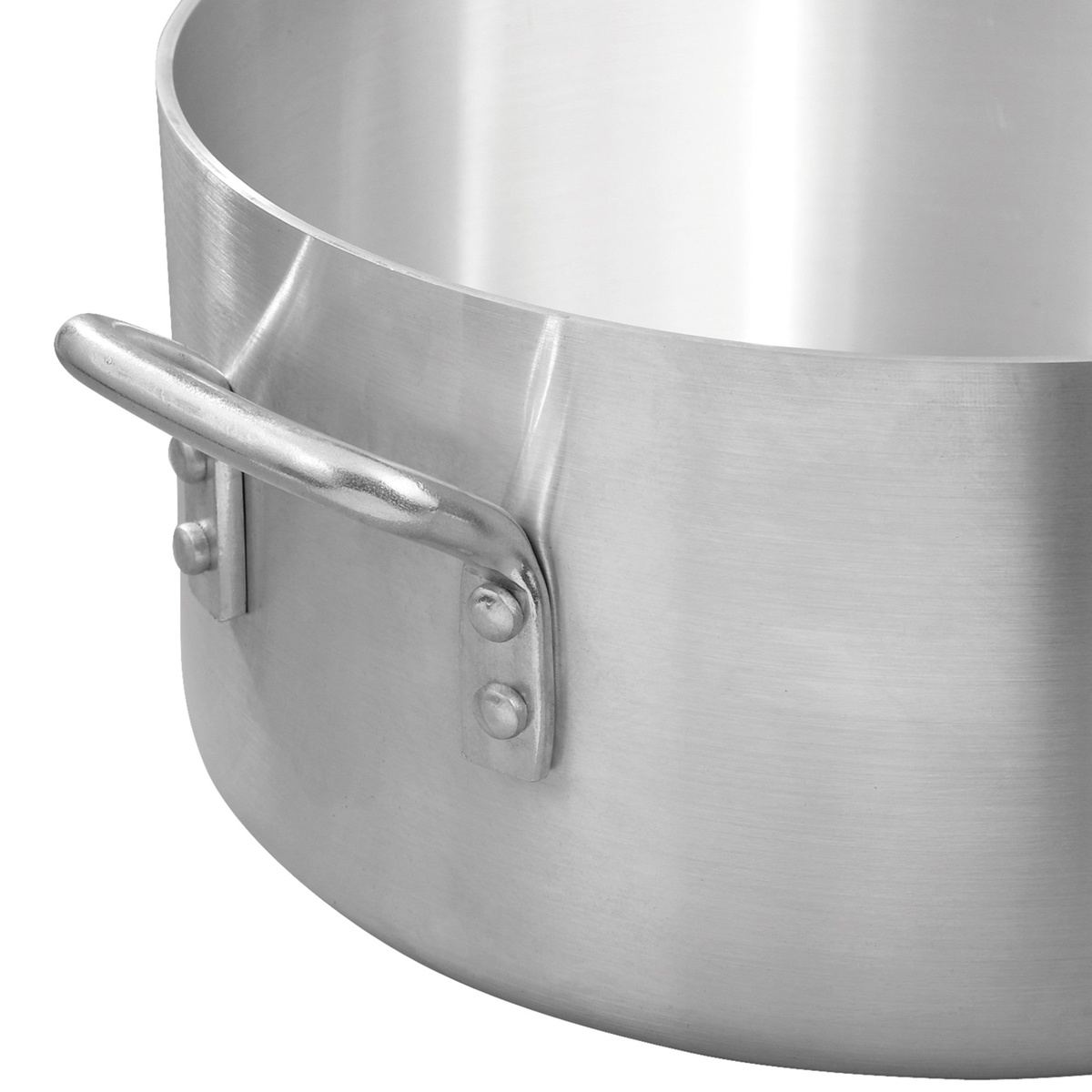 Close up of the heavy duty riveted handle