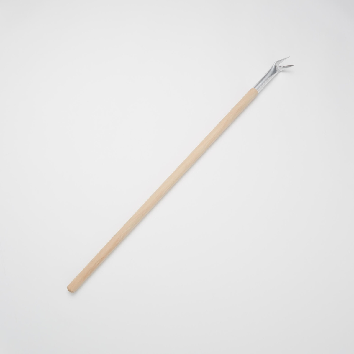 American Metalcraft BP39 39-inch pizza bubble popper with light rubberwood handle and silver aluminum forked tip