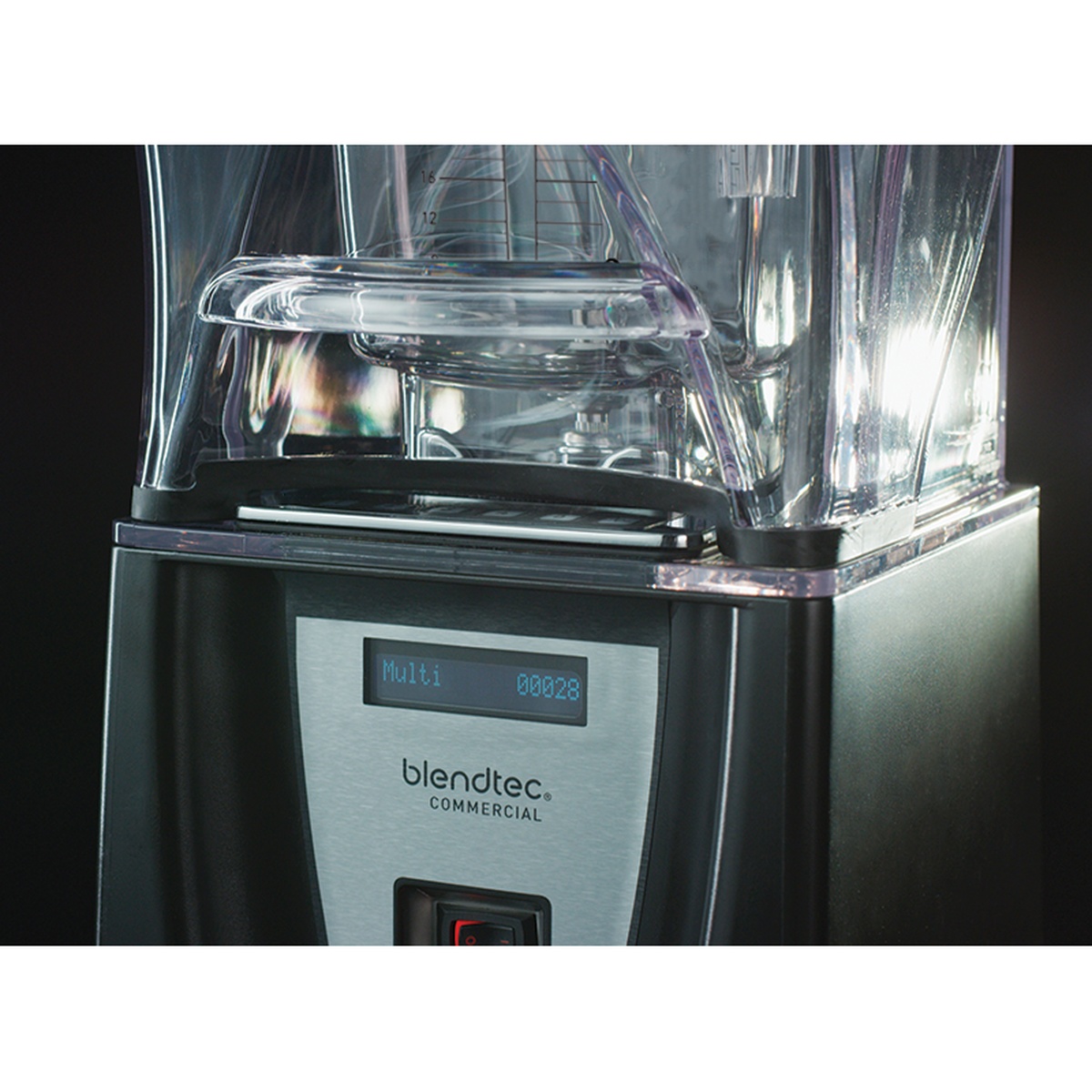 Angled view of Blendtec Connoisseur 825 base with sound enclosure