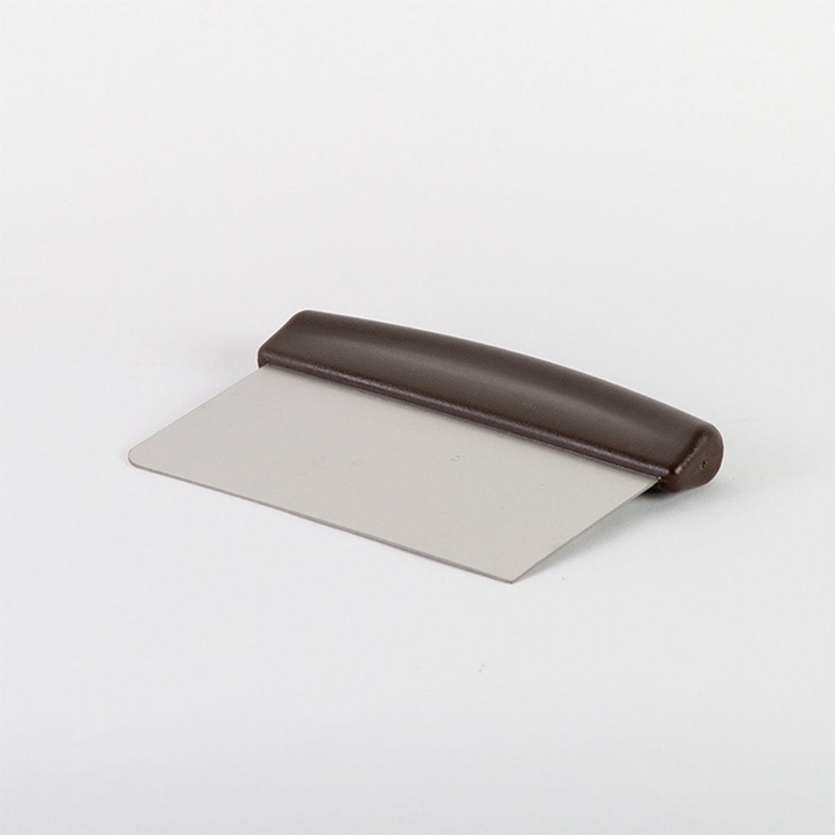 American Metalcraft DSP6705 dough cutter and scraper with stainless steel blade and black plastic handle