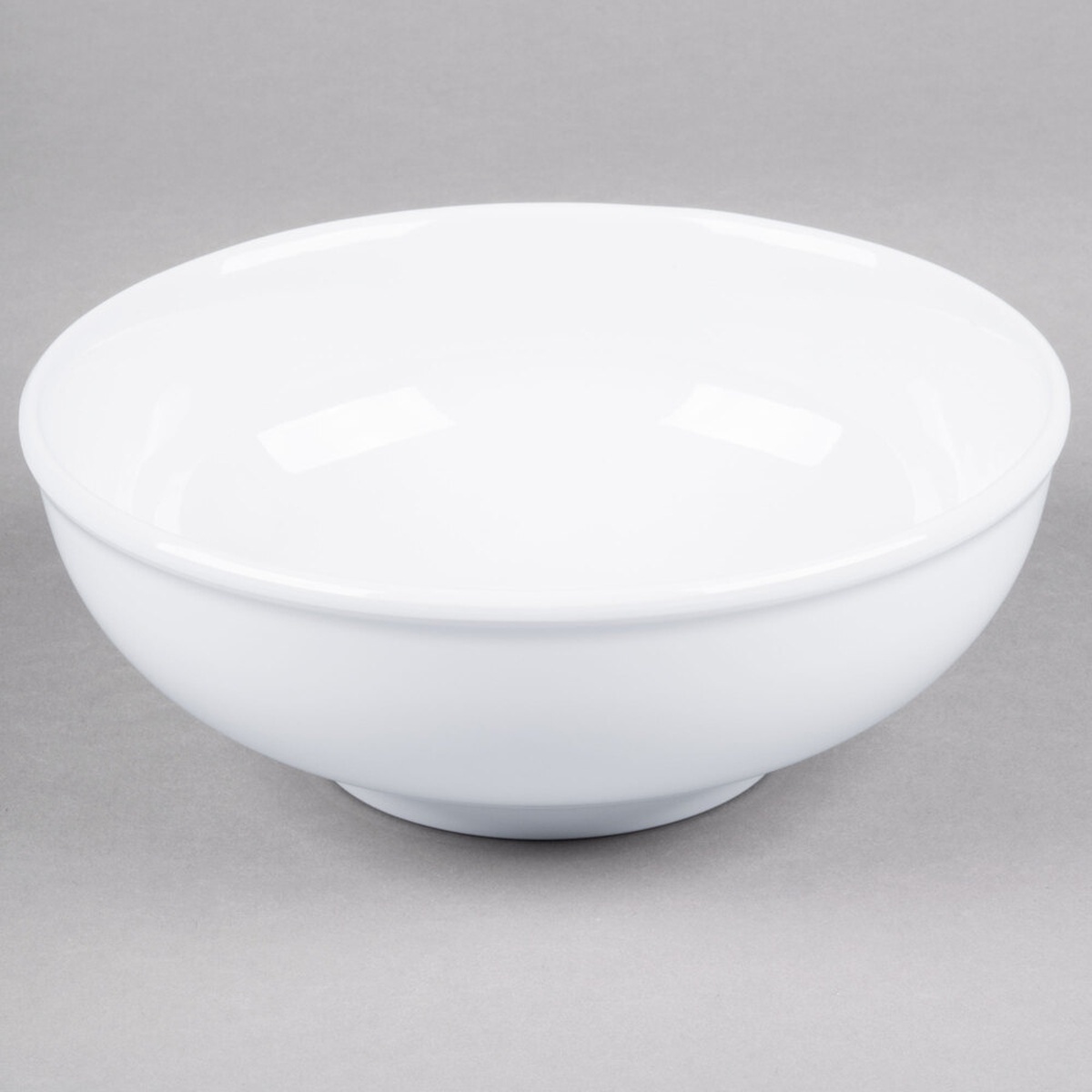Thunder Group PH5007TW Imperial White melamine pho noodle bowl, side-angle view showing wide rim and curved profile