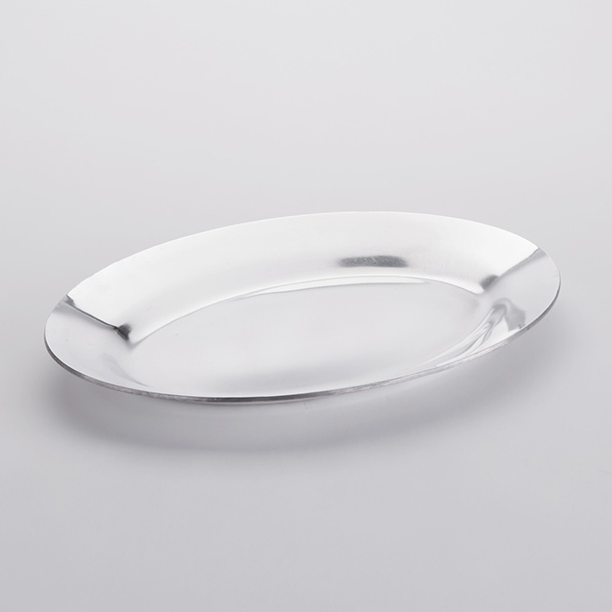 American Metalcraft PLA810 oval aluminum sizzle platter with mirror finish on neutral background