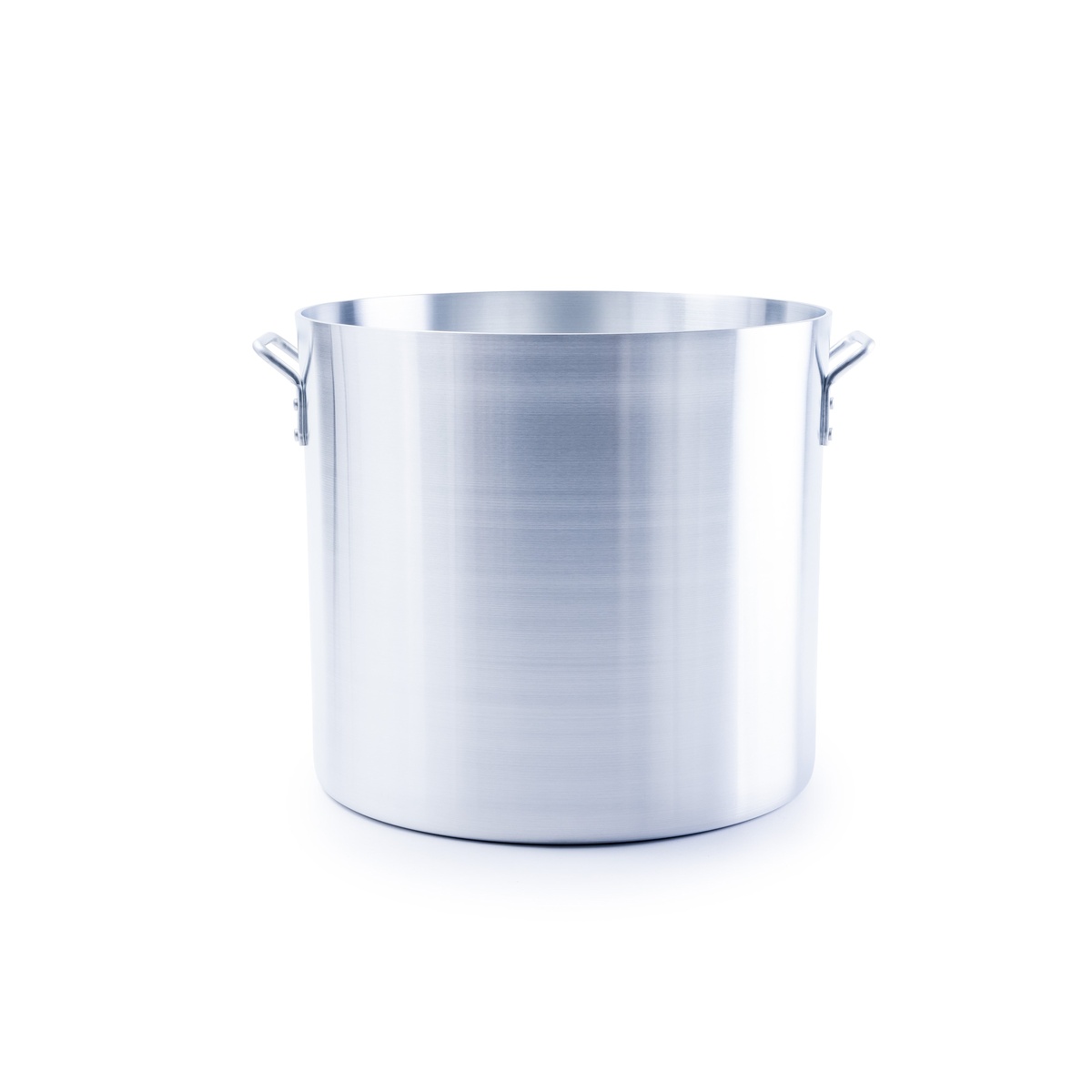 Clean front view of the 60 quart heavy duty stock pot