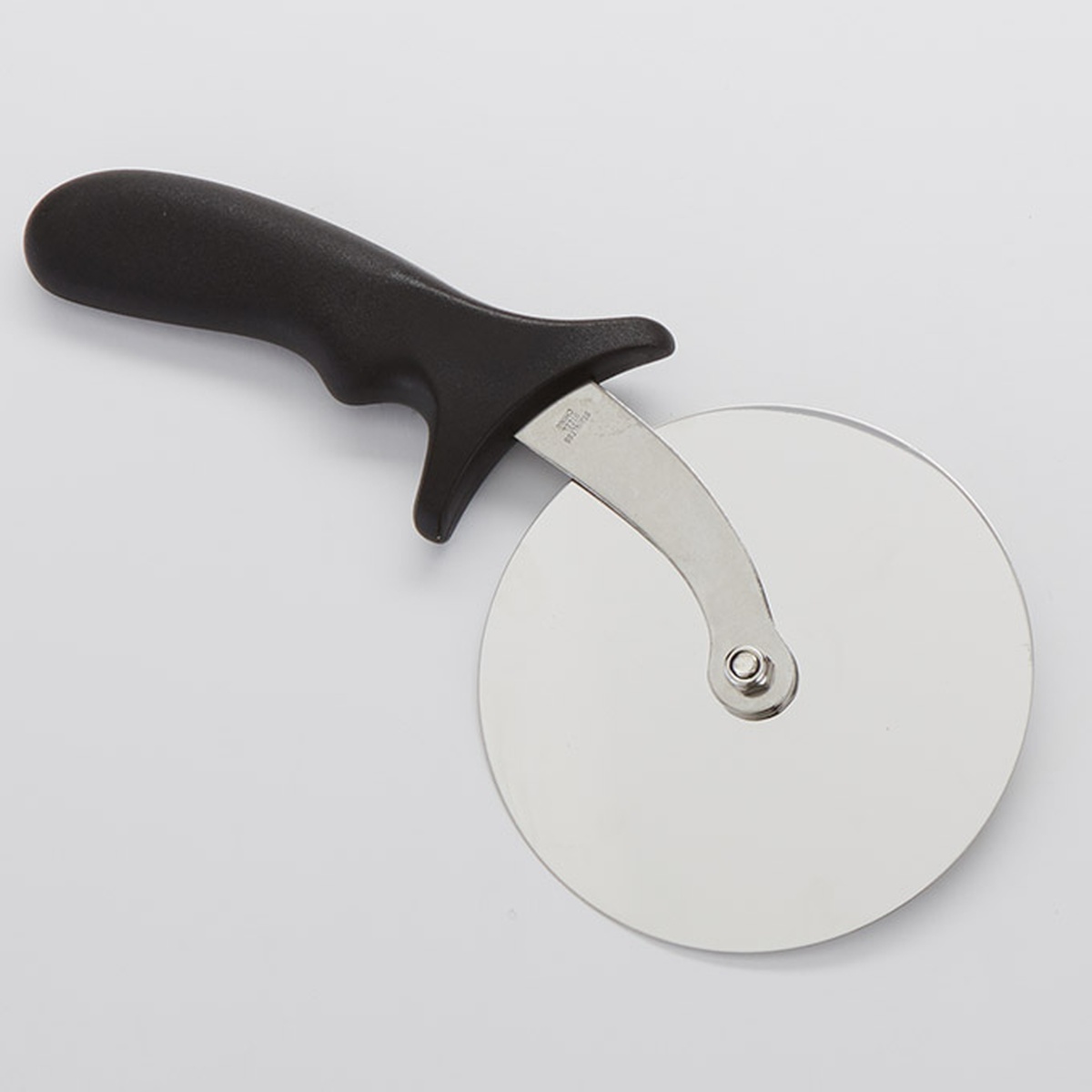 American Metalcraft PPC5 pizza cutter with 5-inch stainless steel wheel blade and black one-piece molded plastic handle