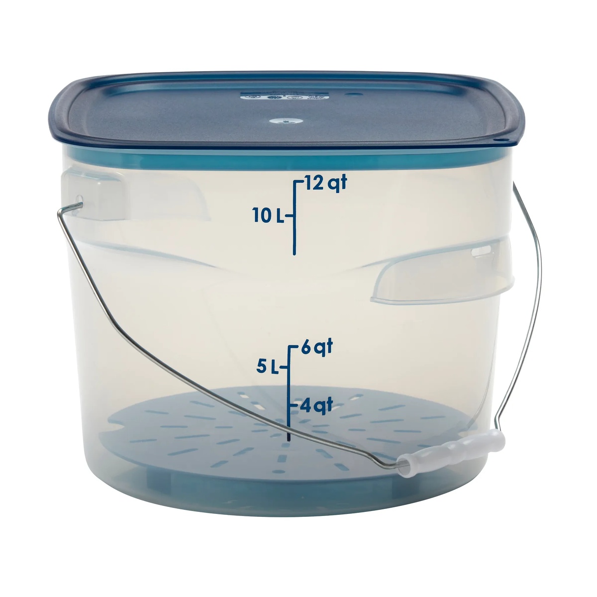 Cambro FreshPro 12 qt. translucent pail shown with blue FreshPro seal cover lid and drain tray installed