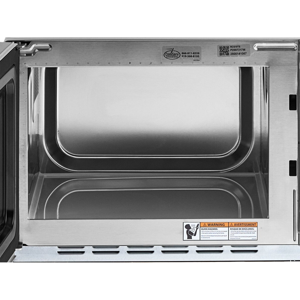 Stainless steel interior cavity of the Amana RCS10TS microwave