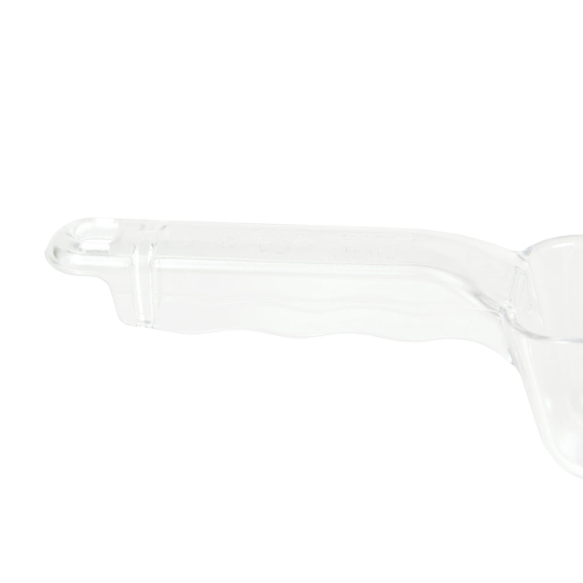 Close-up of the molded sure-grip handle with hanging hole on the Cambro SCP6CW135 scoop