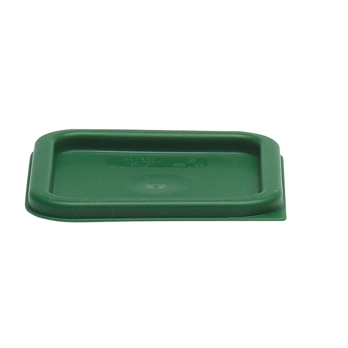 Cambro SFC2452 kelly green square polyethylene lid, angled view showing thumb tab and flat stackable surface