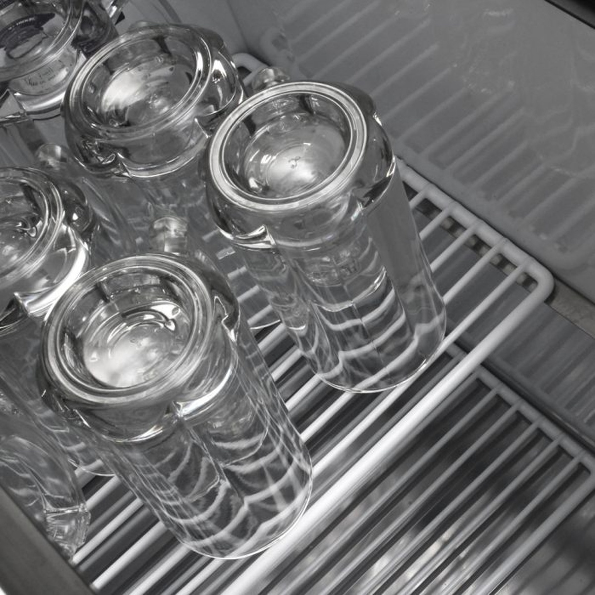 Glassware chilling inside the Turbo Air glass froster cabinet