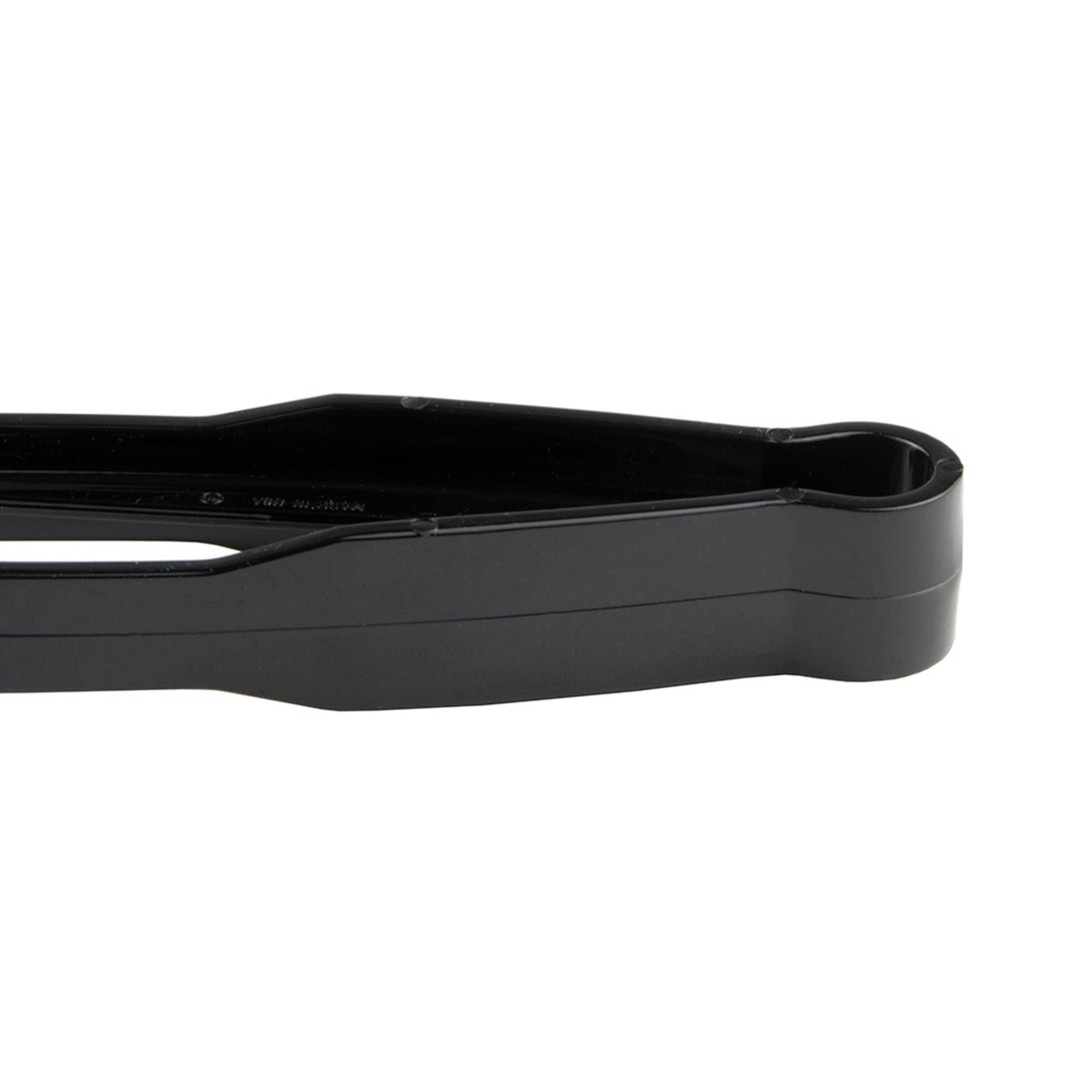 Close-up of the spring pivot end of Cambro TG6110 black serving tongs