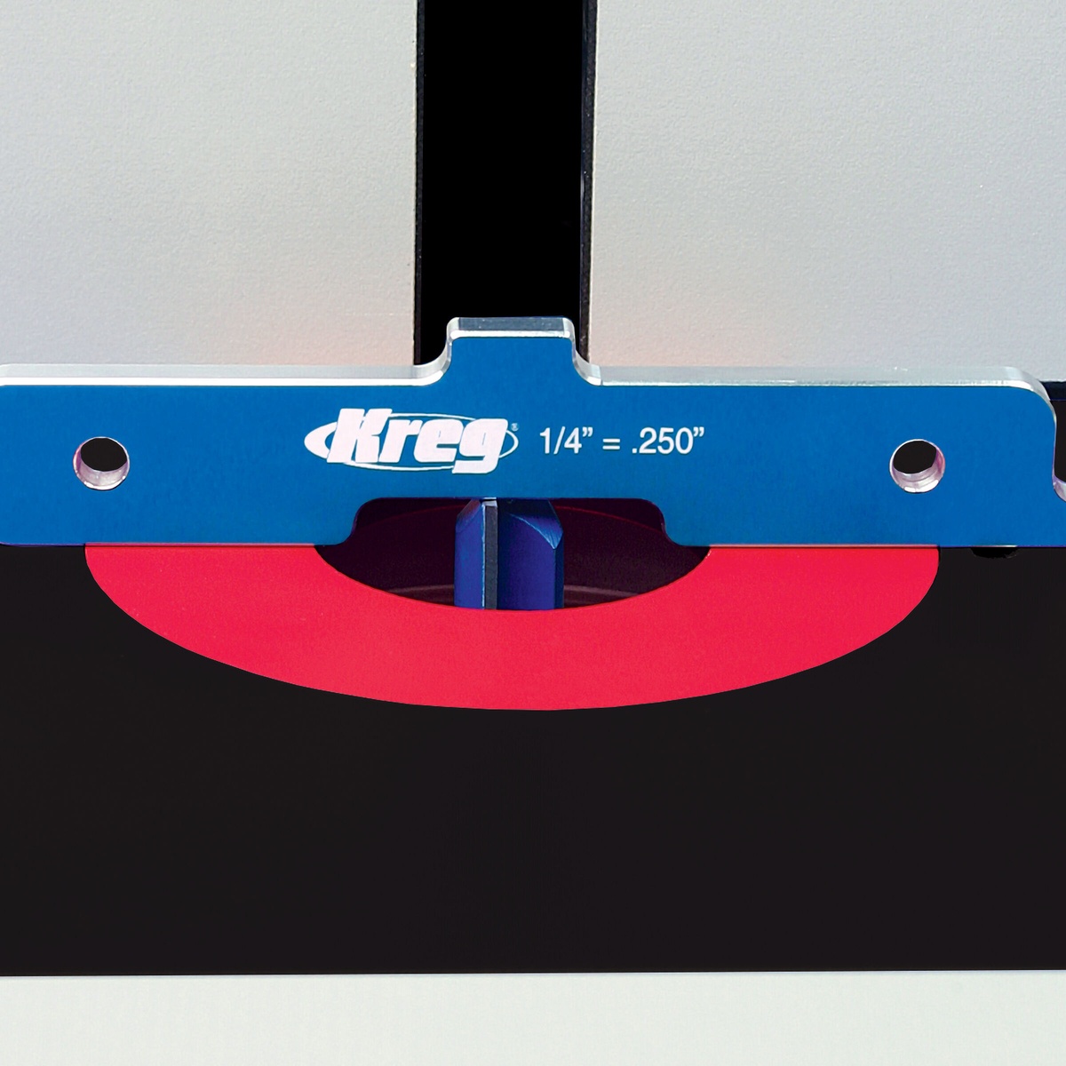 Kreg PRS3400 Precision Router Table Setup Bars straddling a router bit to set cutting height on a router table