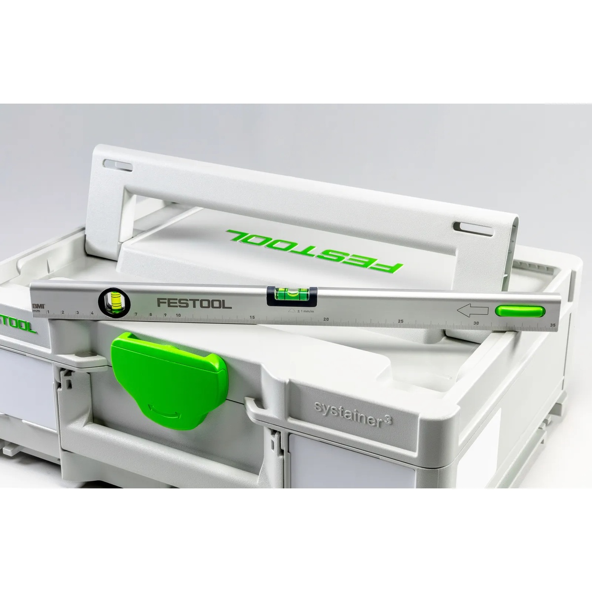 Festool 577220 LEYSYS-FT1 spirit level resting across a Festool Systainer3 to show compact length and tool system storage