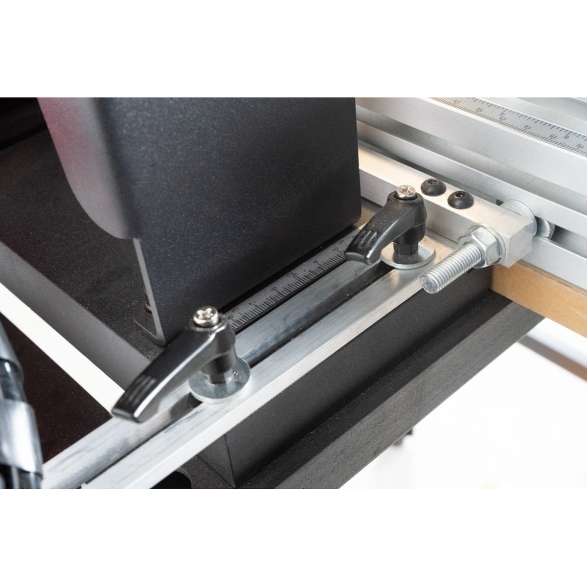 Maksiwa LBM.13 Manual Line Boring Machine fence scale and locking adjustment for accurate woodworking panel positioning